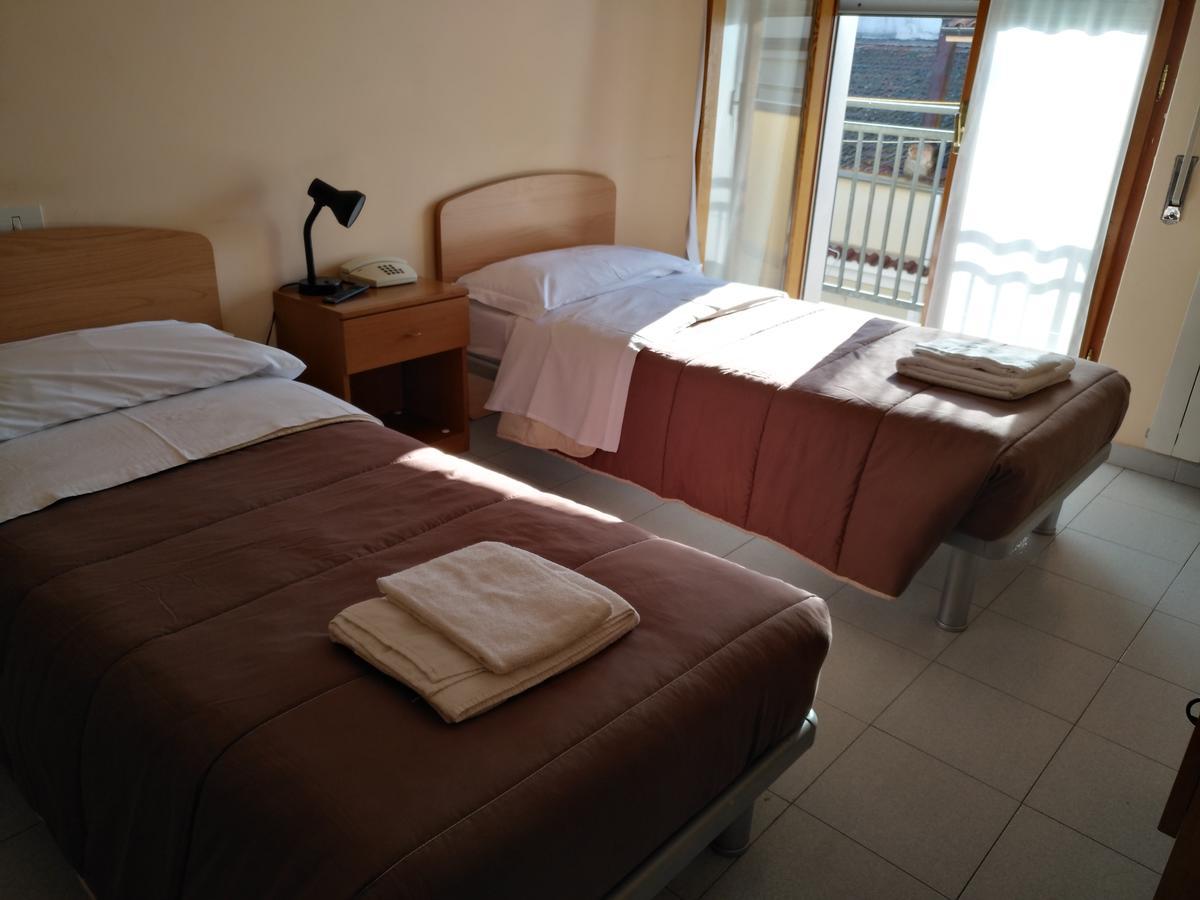 Albergo Italia Lavello Экстерьер фото