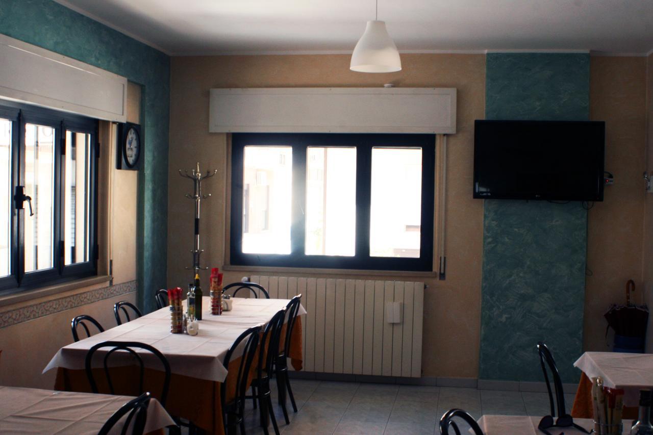 Albergo Italia Lavello Экстерьер фото